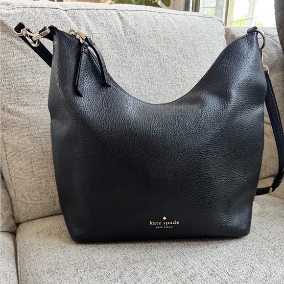 kate spade Handbags - kate spade Black Pebbled Leather Zippy Shoulder Hobo